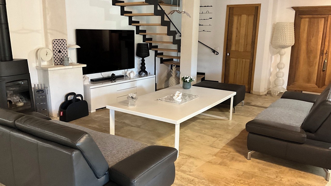 Photo of Livingroom in Saint-Laurent-des-Arbres