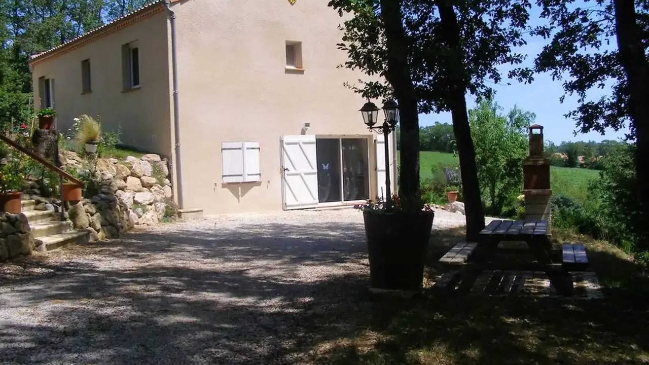 Photo of Others in Cuq