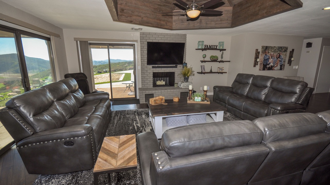 Photo of Livingroom in Escondido