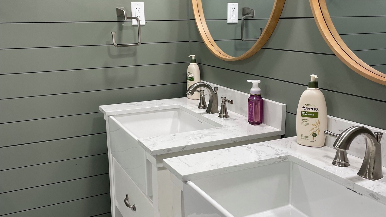 Photo of Bathroom in Goreville
