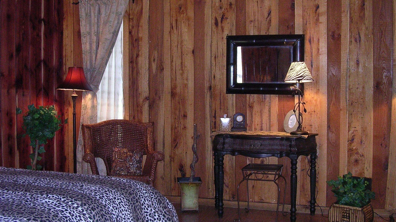 Photo of Bedroom in Hot Springs