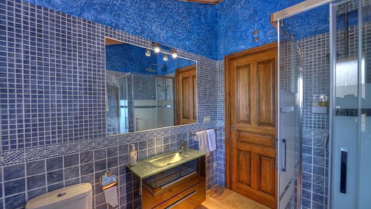 Photo of Bathroom in Carbonero el Mayor