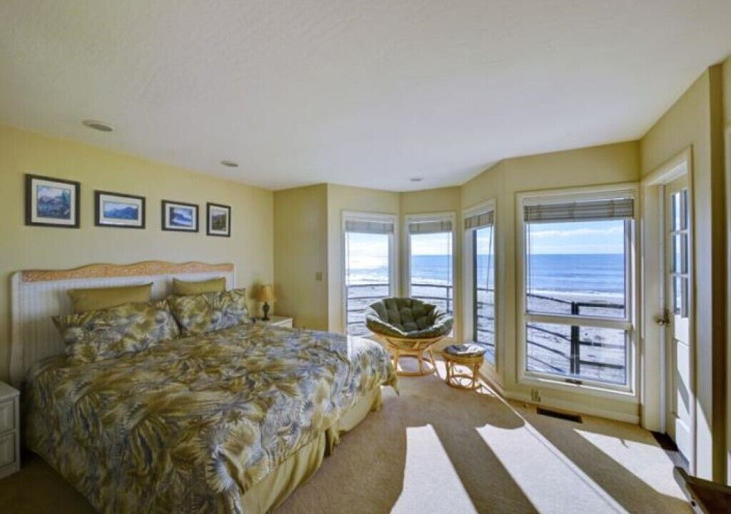 Photo of Bedroom in Rio del Mar