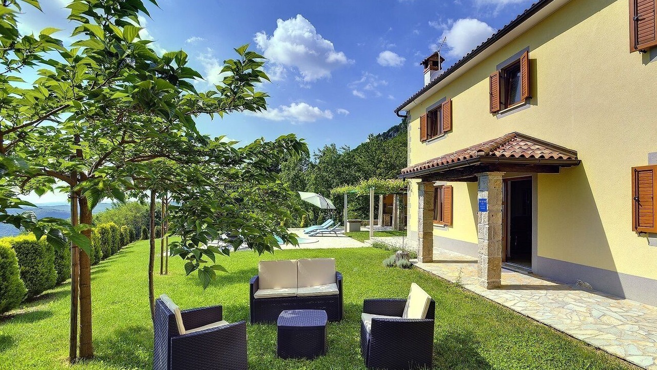 Photo of Patio Balcony in Dolenja Vas