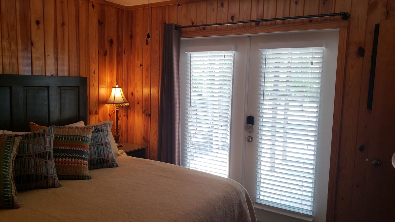 Photo of Bedroom in Drasco