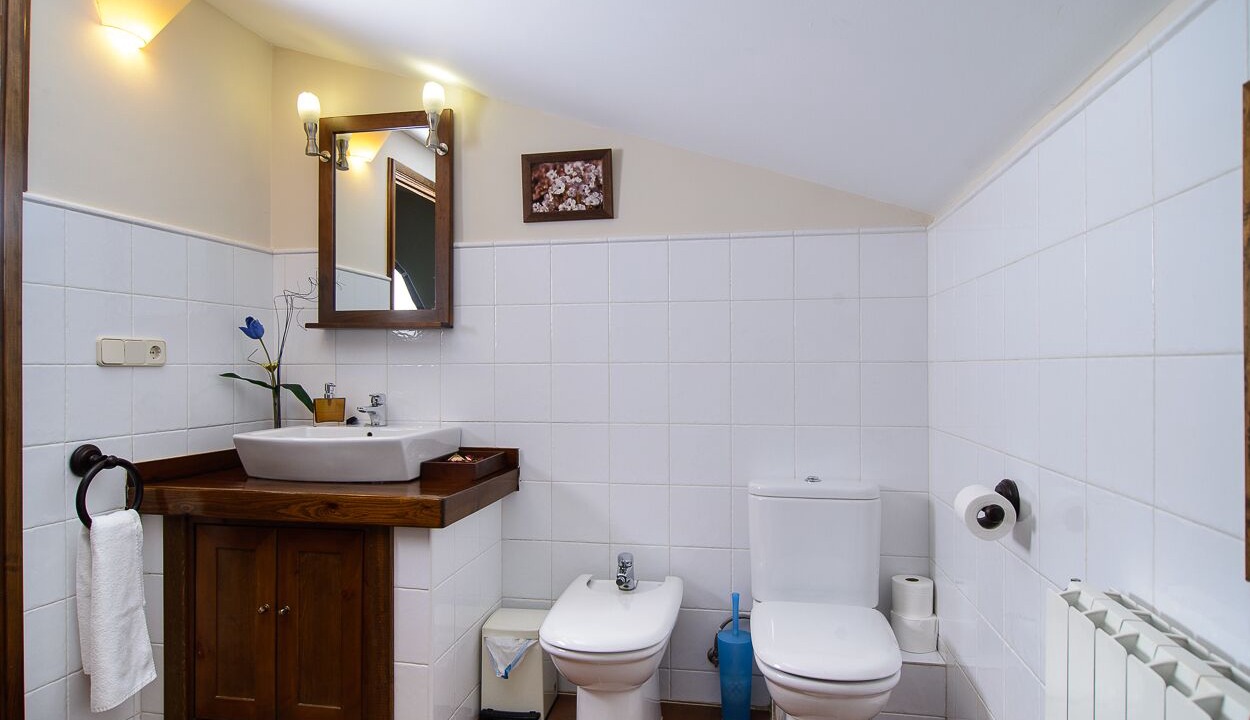 Photo of Bathroom in Alos de Balaguer