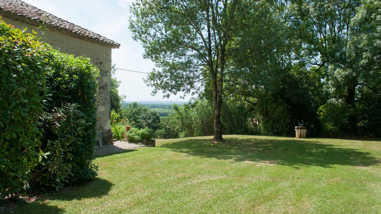 Photo of Outdoor in Rayet