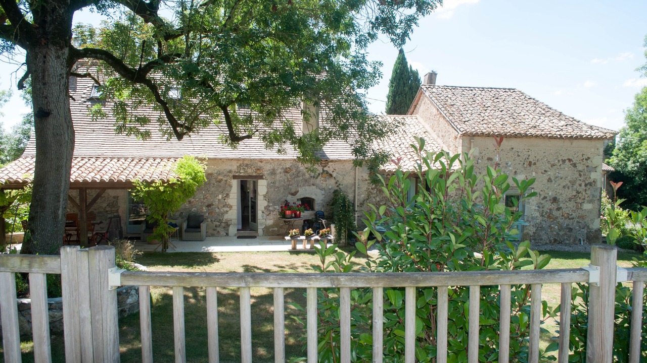 Photo of Patio Balcony in Rayet