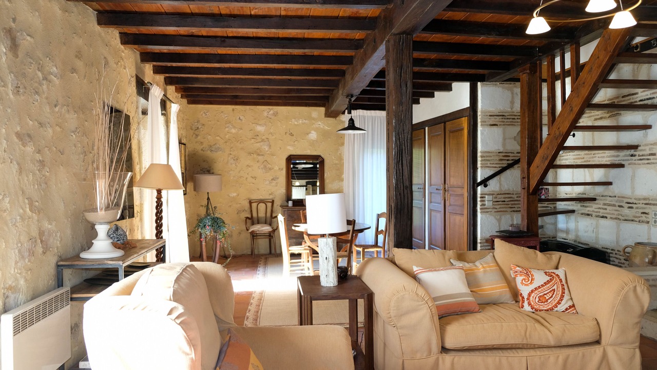 Photo of Livingroom in Rayet