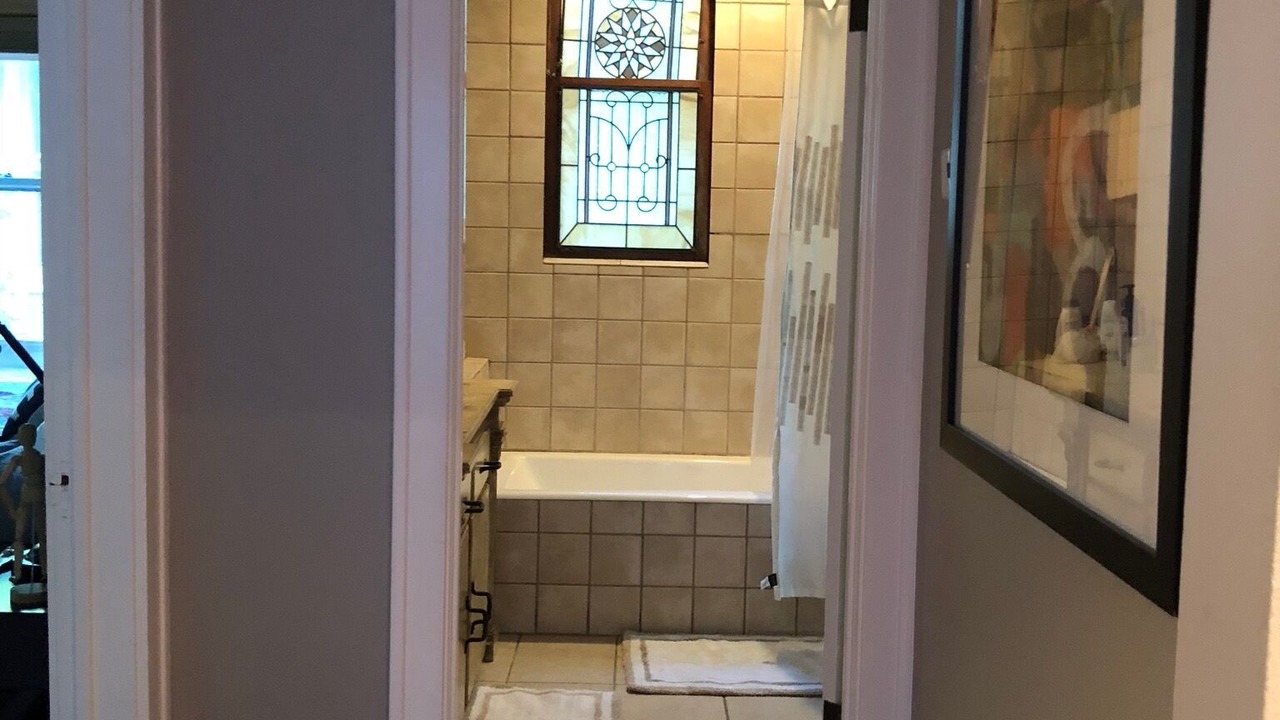 Photo of Bathroom in Hyde Park