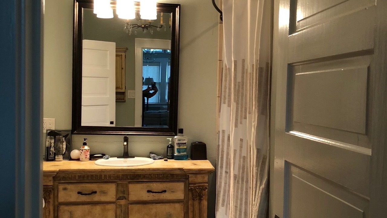 Photo of Bathroom in Hyde Park