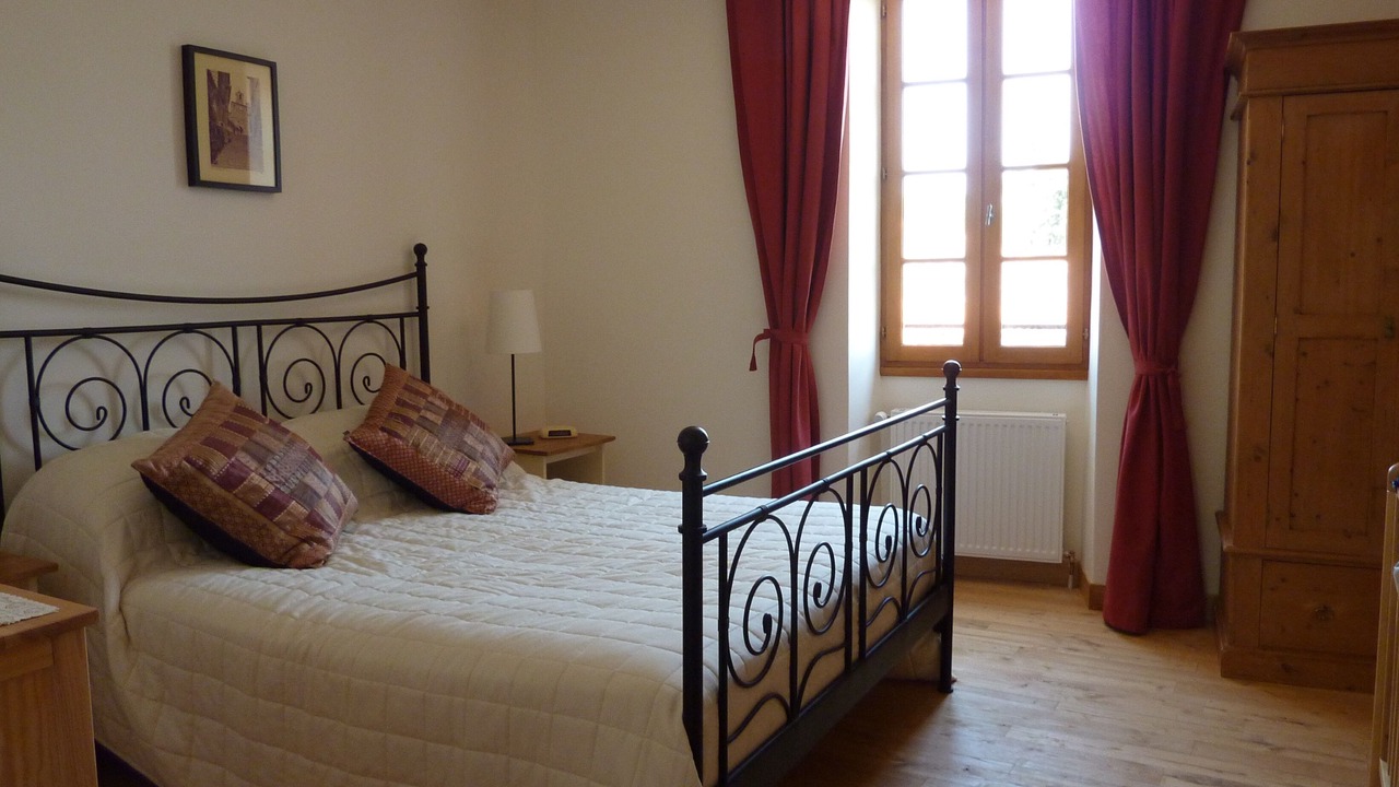 Photo of Bedroom in Noailles