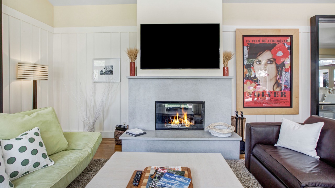 Photo of Livingroom in Napa