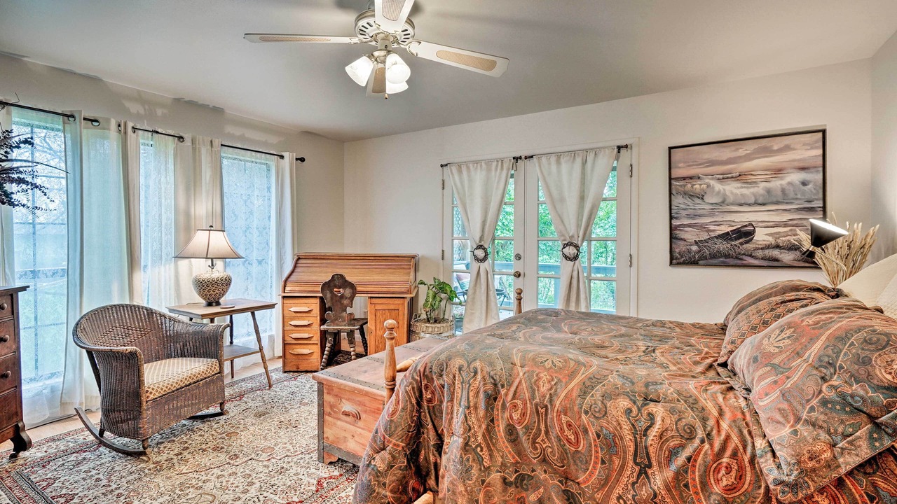 Photo of Bedroom in Martindale