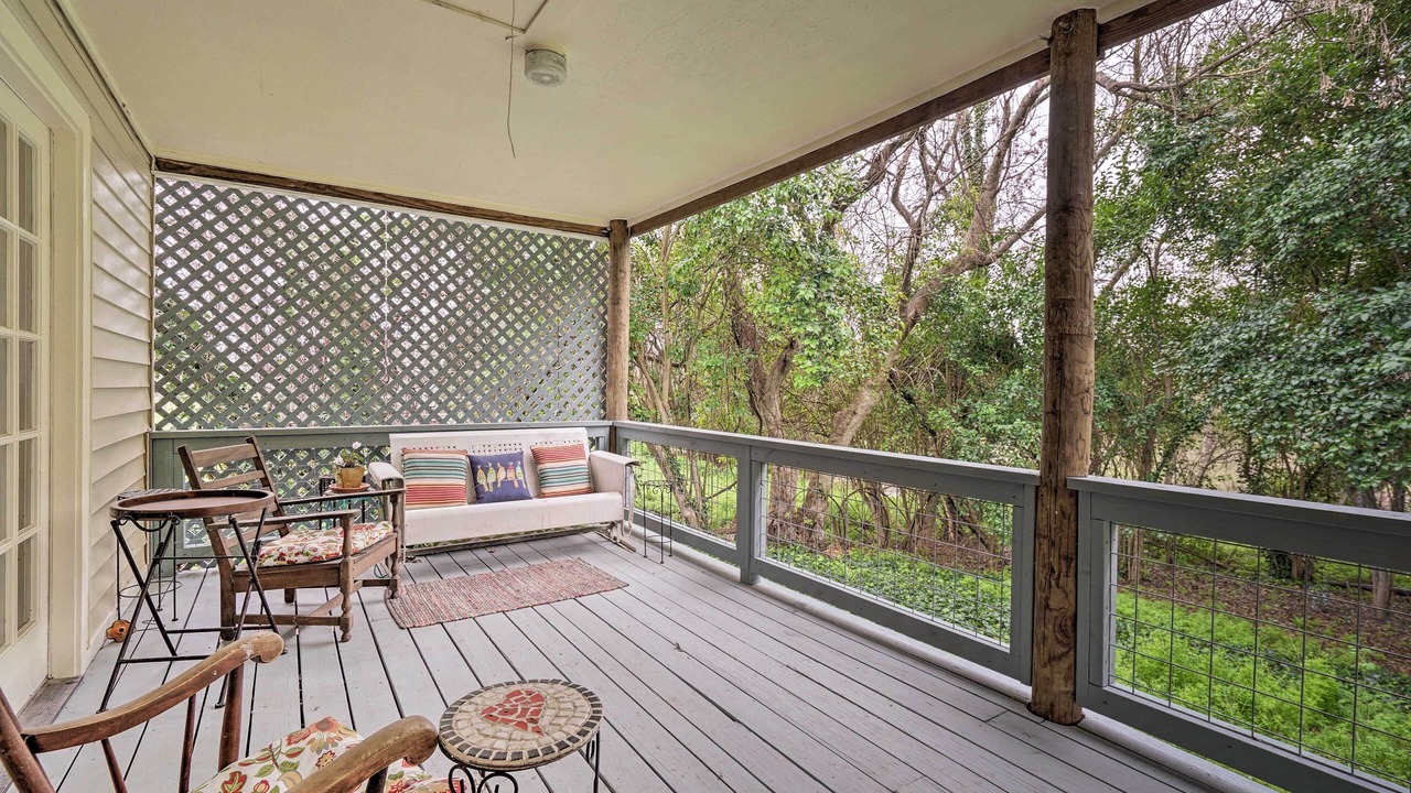 Photo of Patio Balcony in Martindale