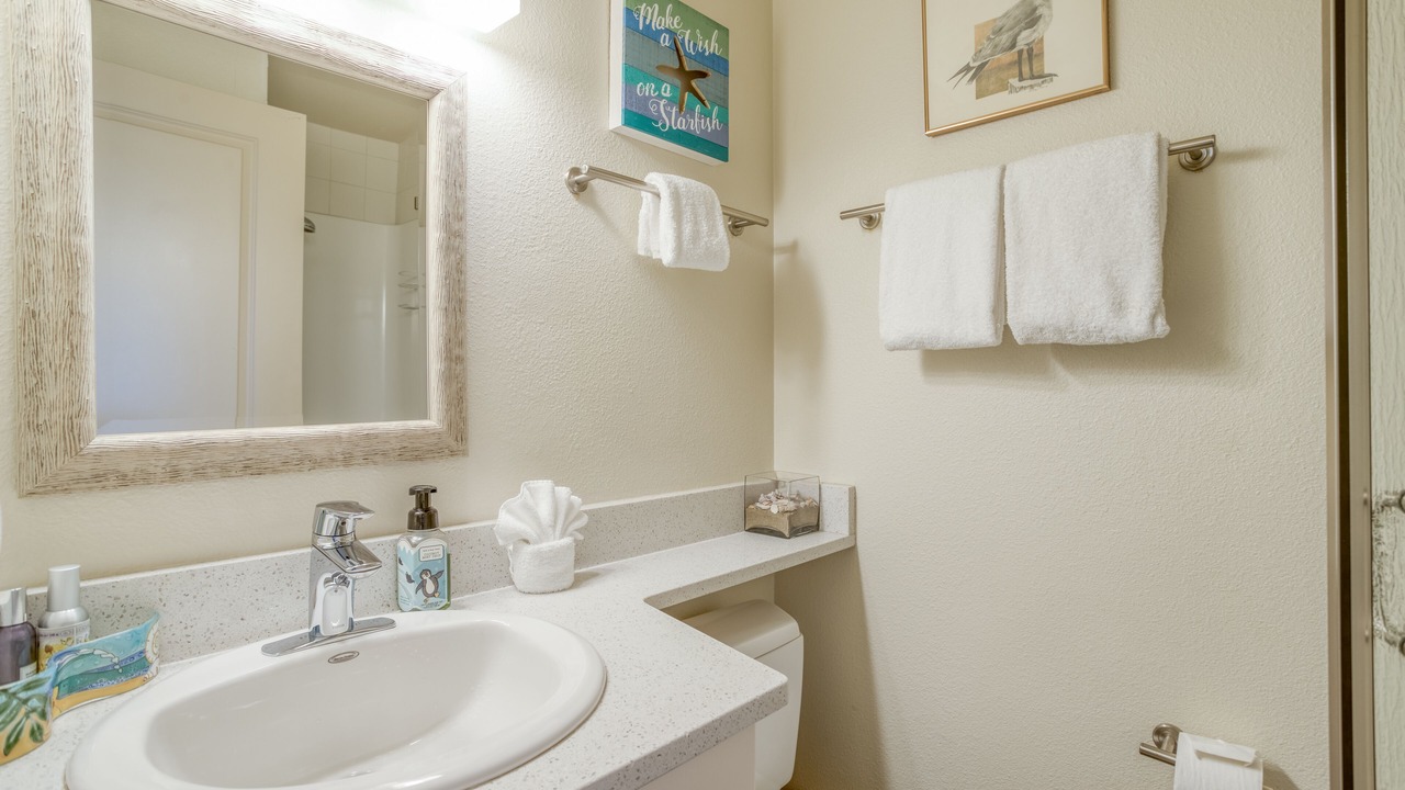 Photo of Bathroom in Neskowin