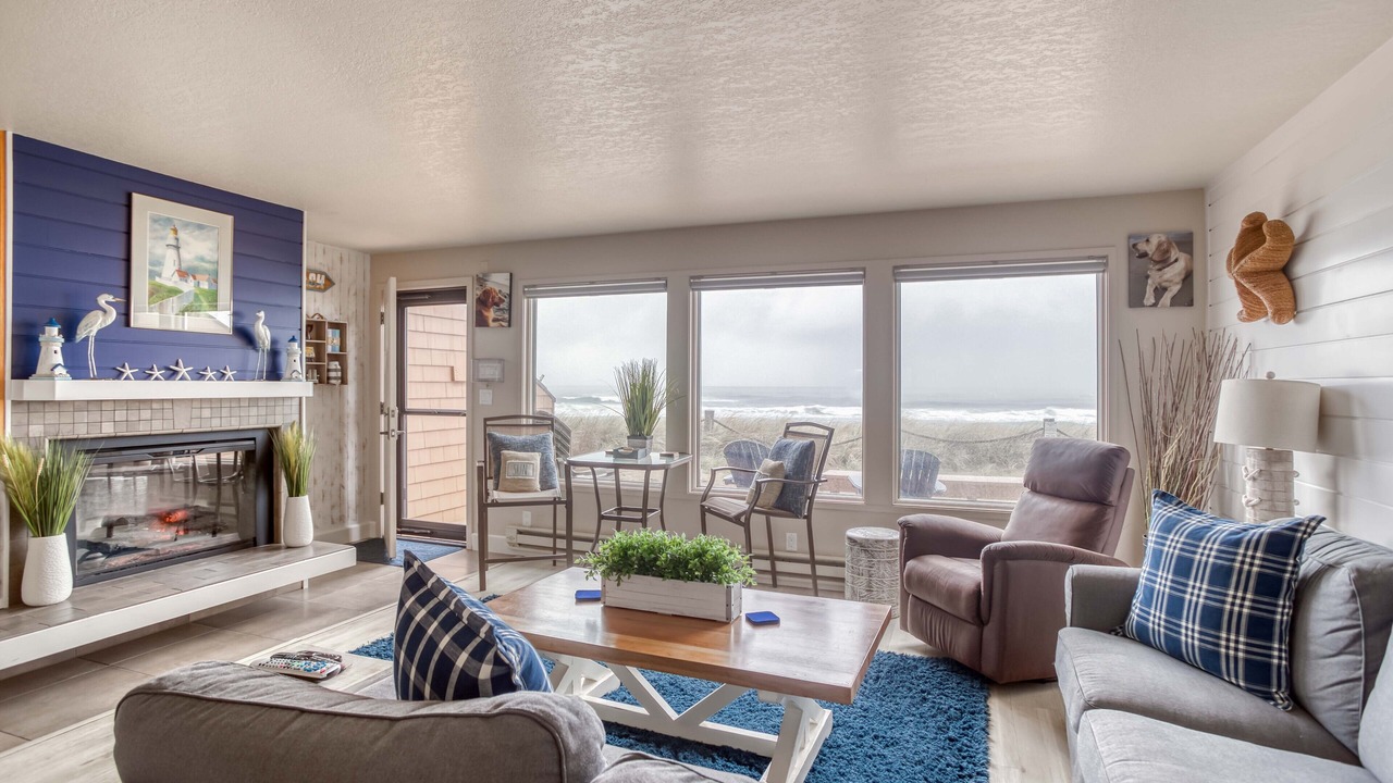 Photo of Livingroom in Neskowin