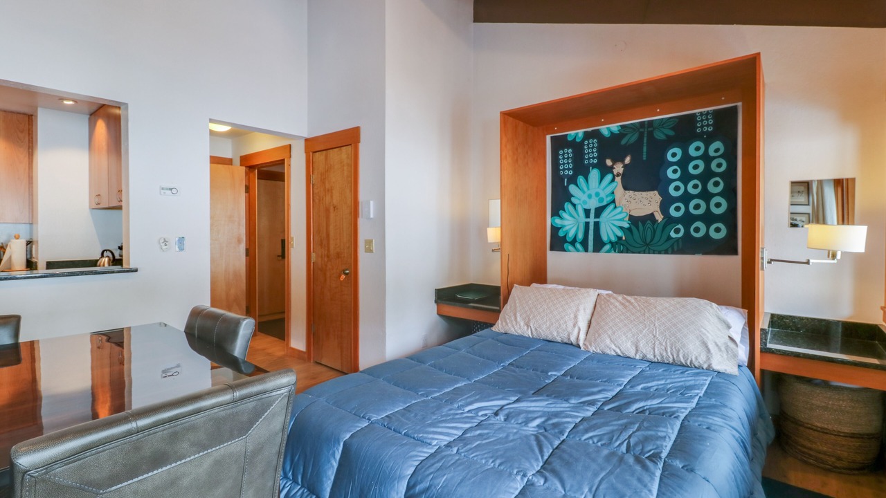 Photo of Bedroom in Tahoe Woods