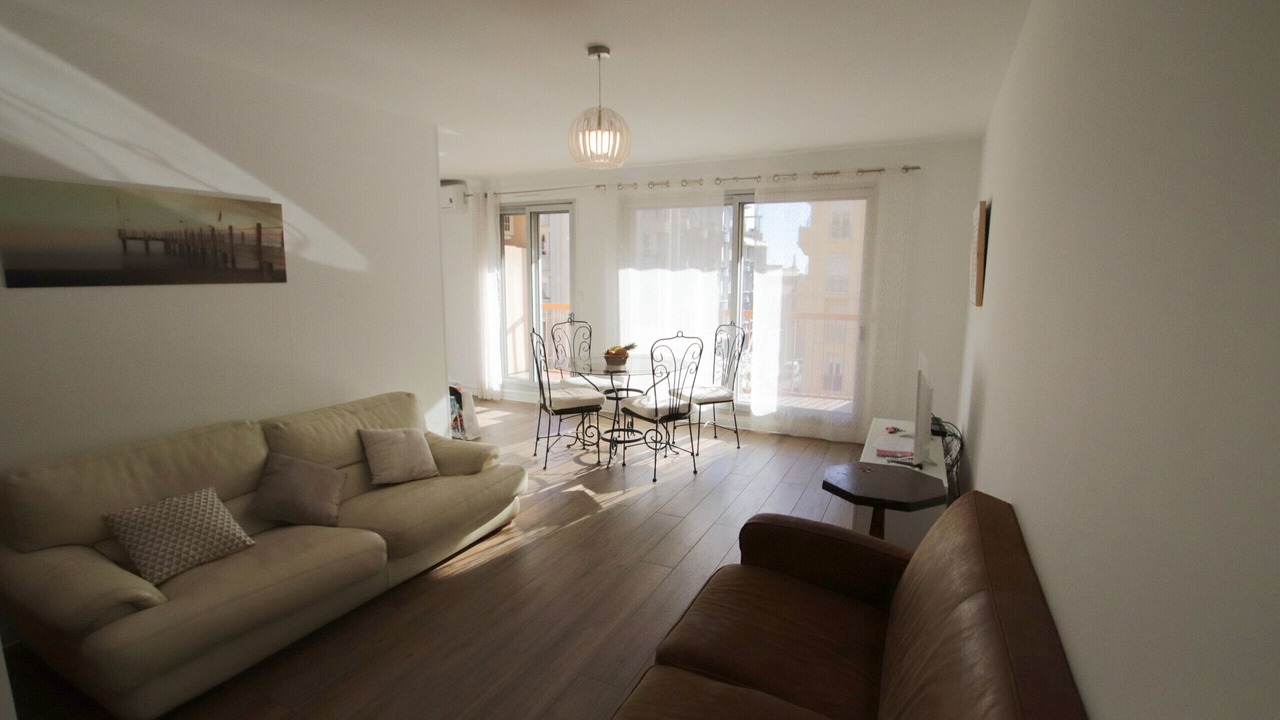 Photo of Livingroom in Les Baumettes