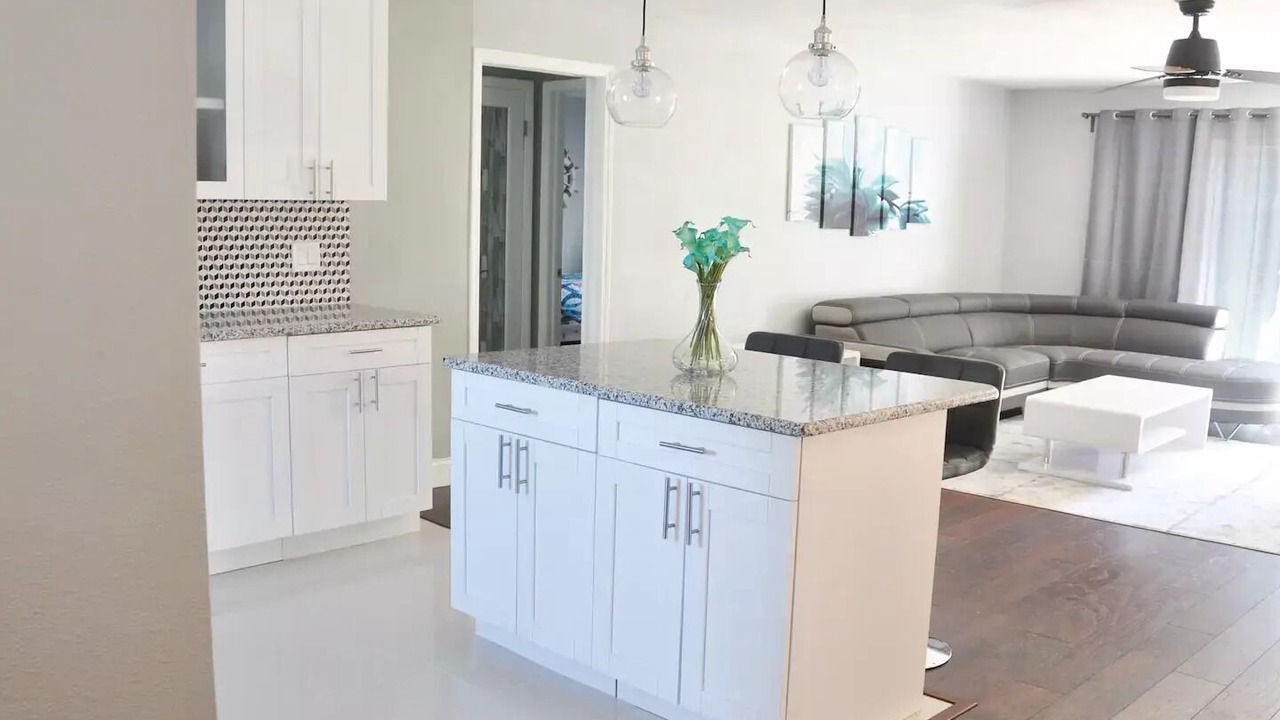 Photo of Livingroom in Clearwater