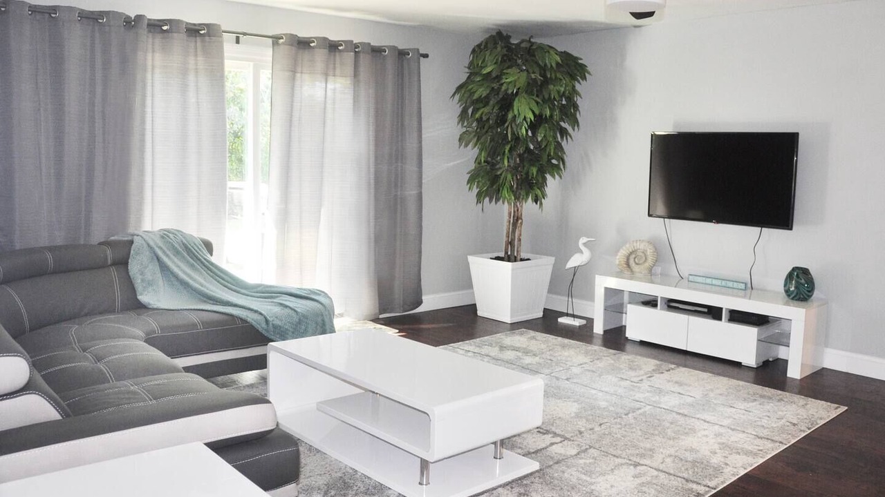 Photo of Livingroom in Clearwater