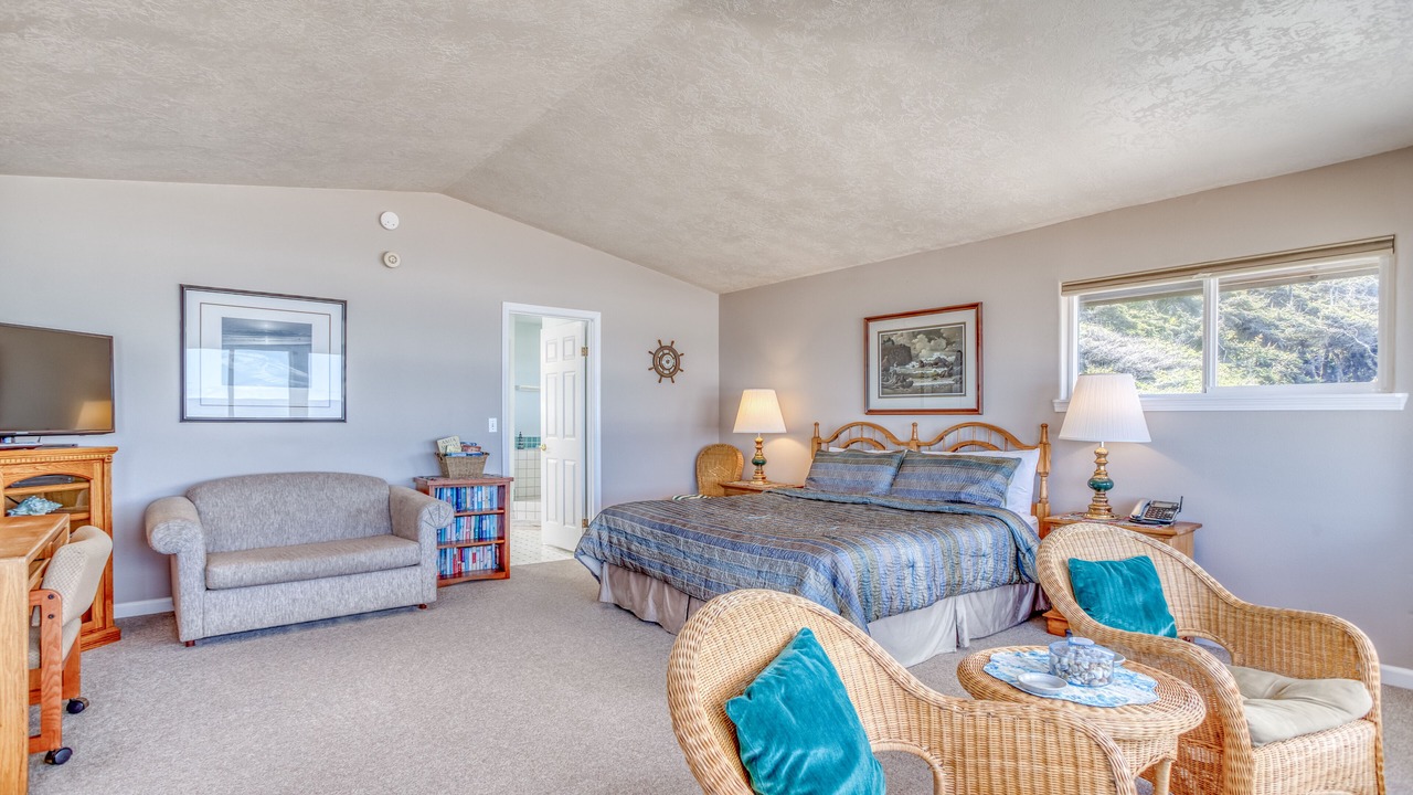 Photo of Others in Lincoln City