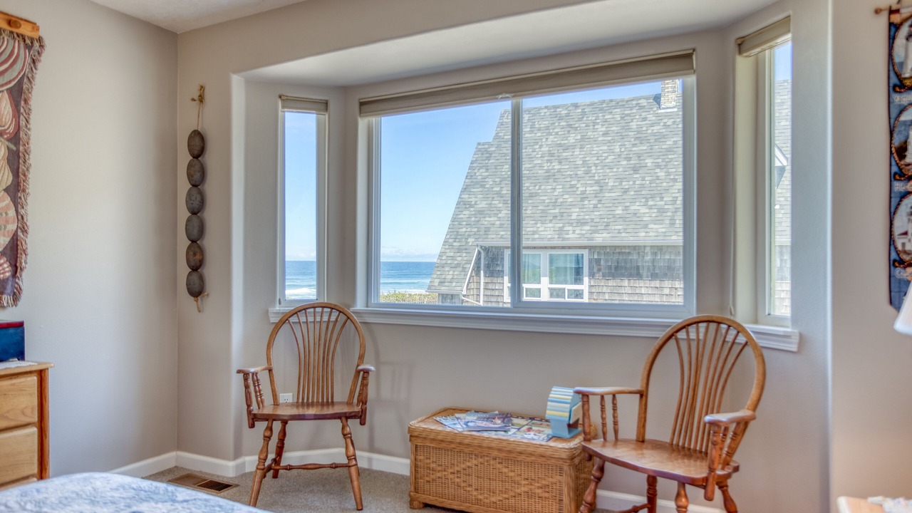 Photo of Others in Lincoln City