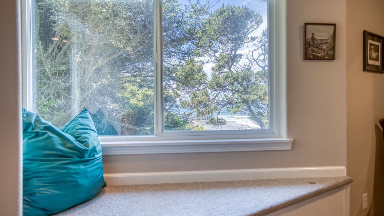 Photo of Others in Lincoln City