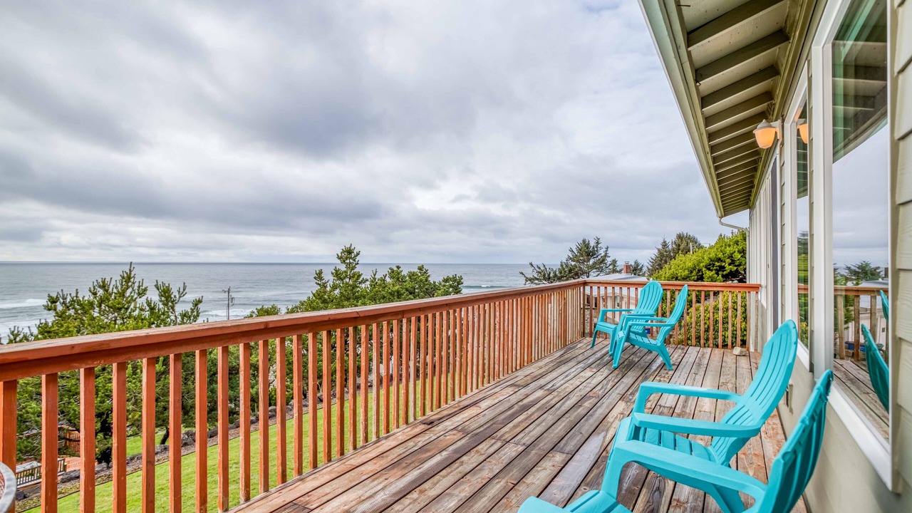 Photo of Patio Balcony in Roads End
