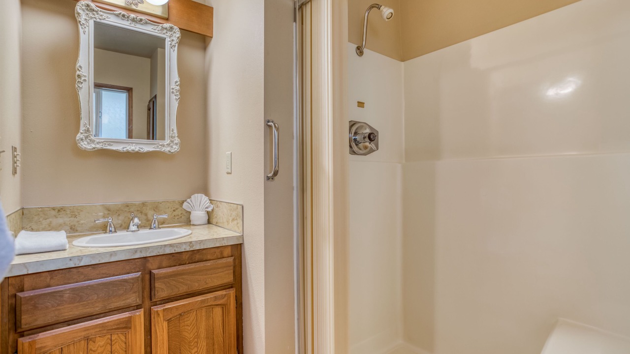 Photo of Bathroom in Roads End