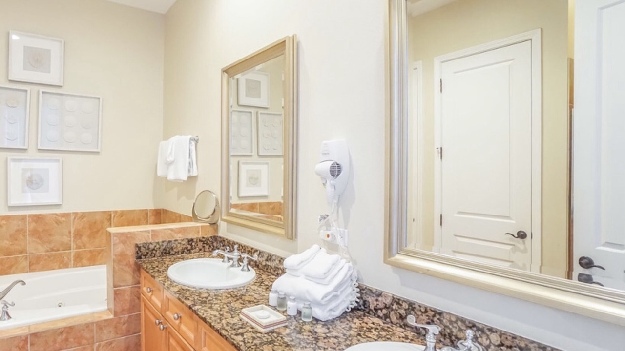 Photo of Bathroom in Pensacola Beach