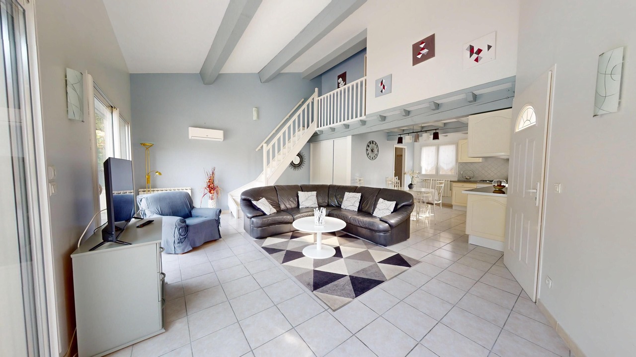 Photo of Livingroom in Soupex