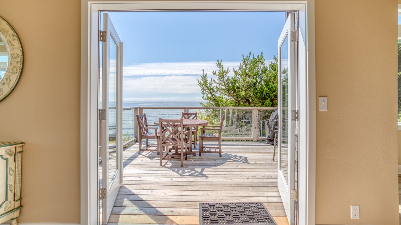 Photo of Patio Balcony in Nelscott