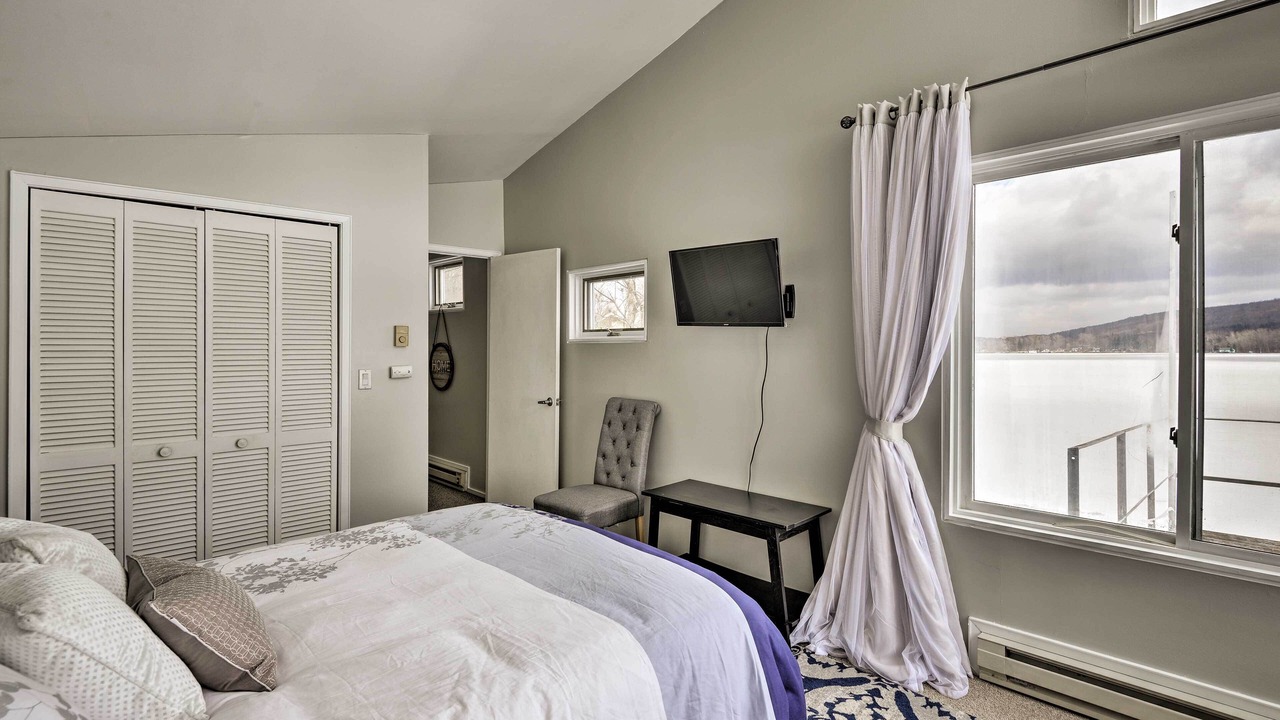 Photo of Bedroom in De Ruyter