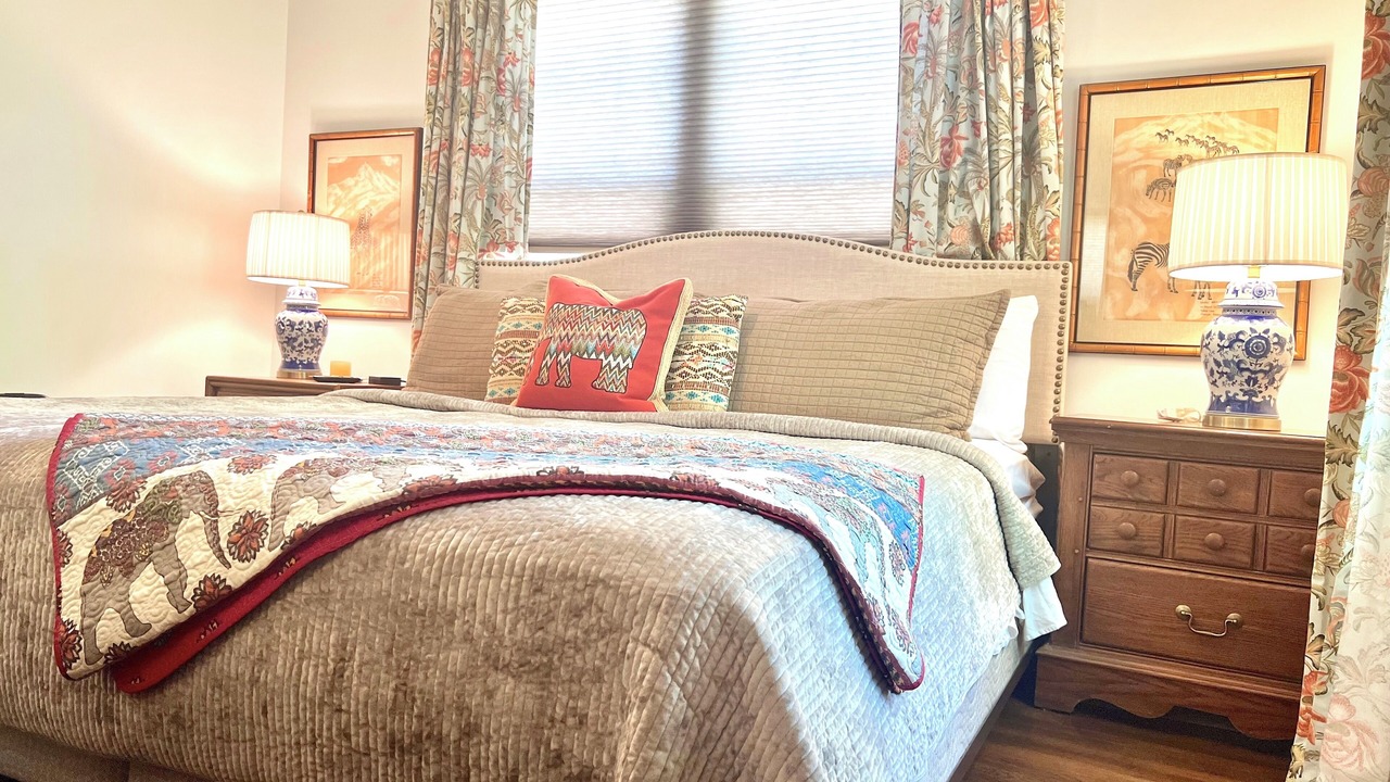 Photo of Bedroom in Topeka