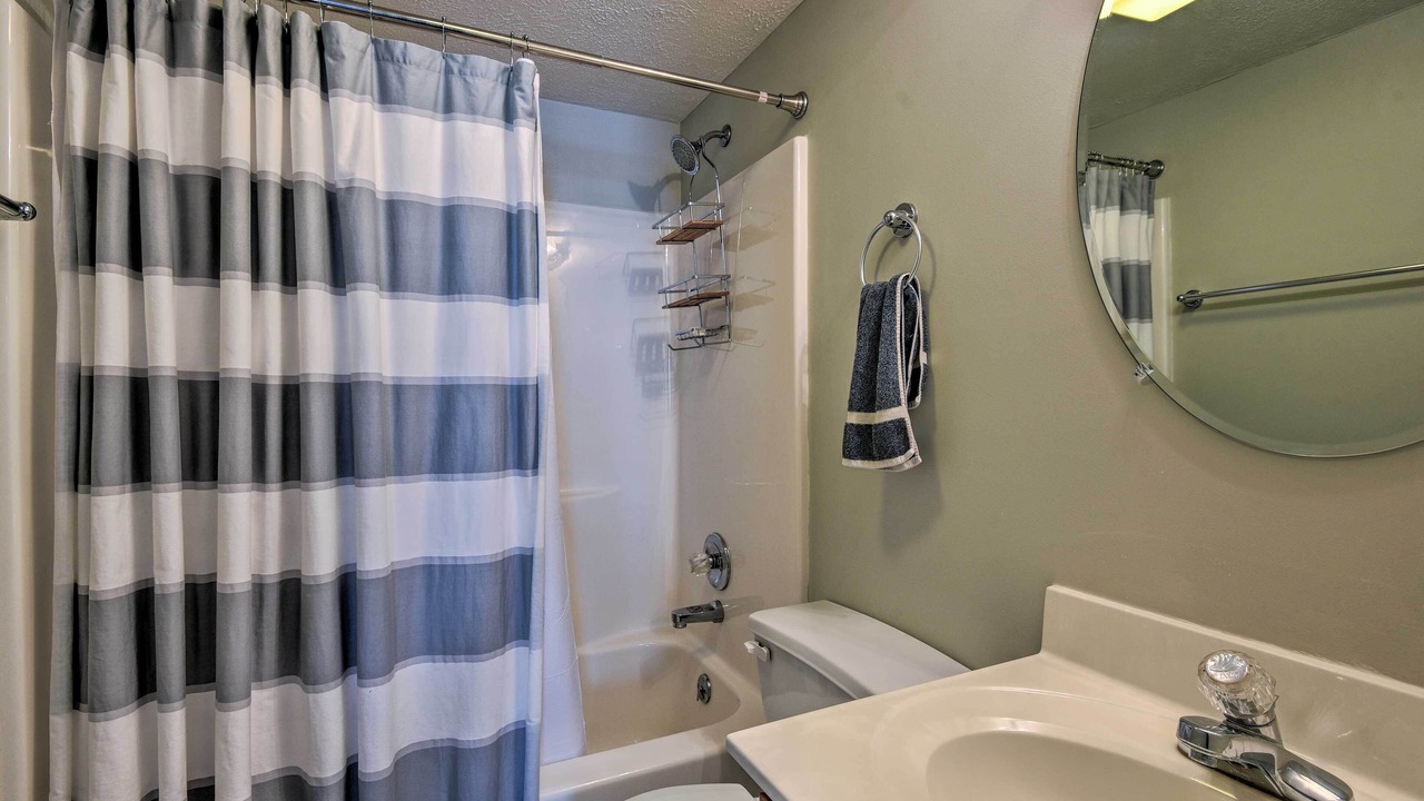 Photo of Bathroom in Pocono Lake