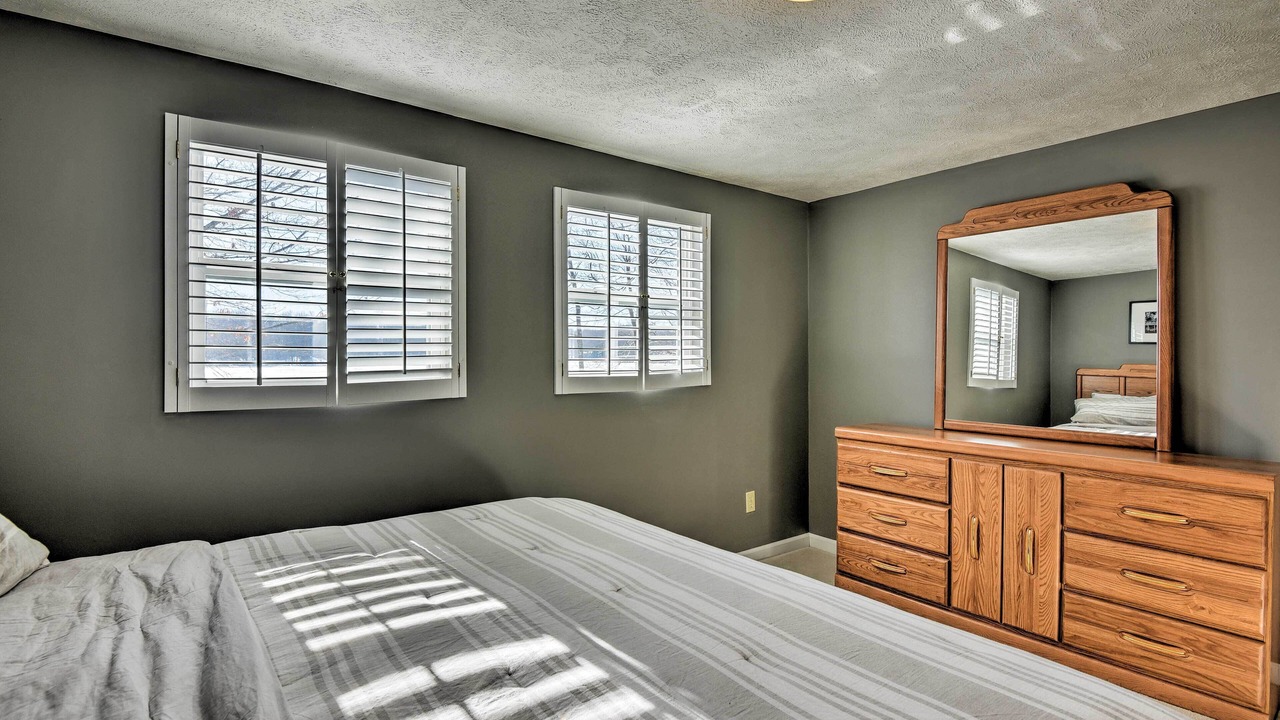 Photo of Bedroom in Pocono Lake