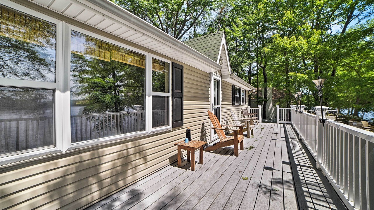 Photo of Patio Balcony in Pocono Lake