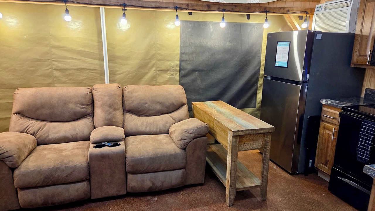 Photo of Livingroom in Bryant