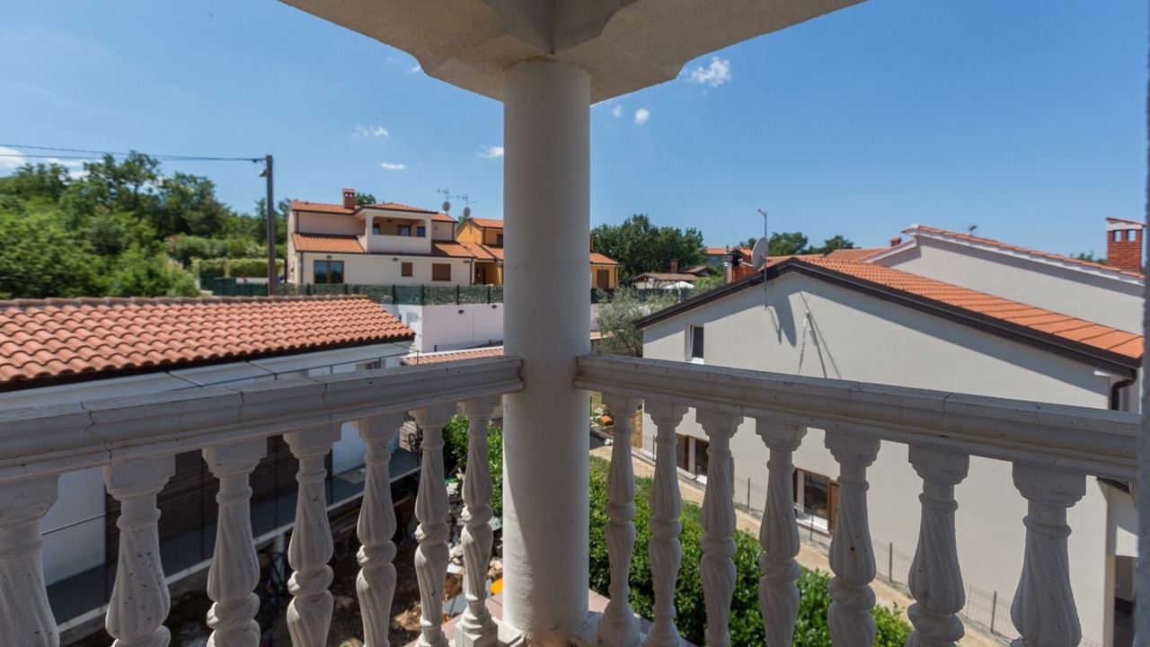 Photo of Patio Balcony in Zbandaj