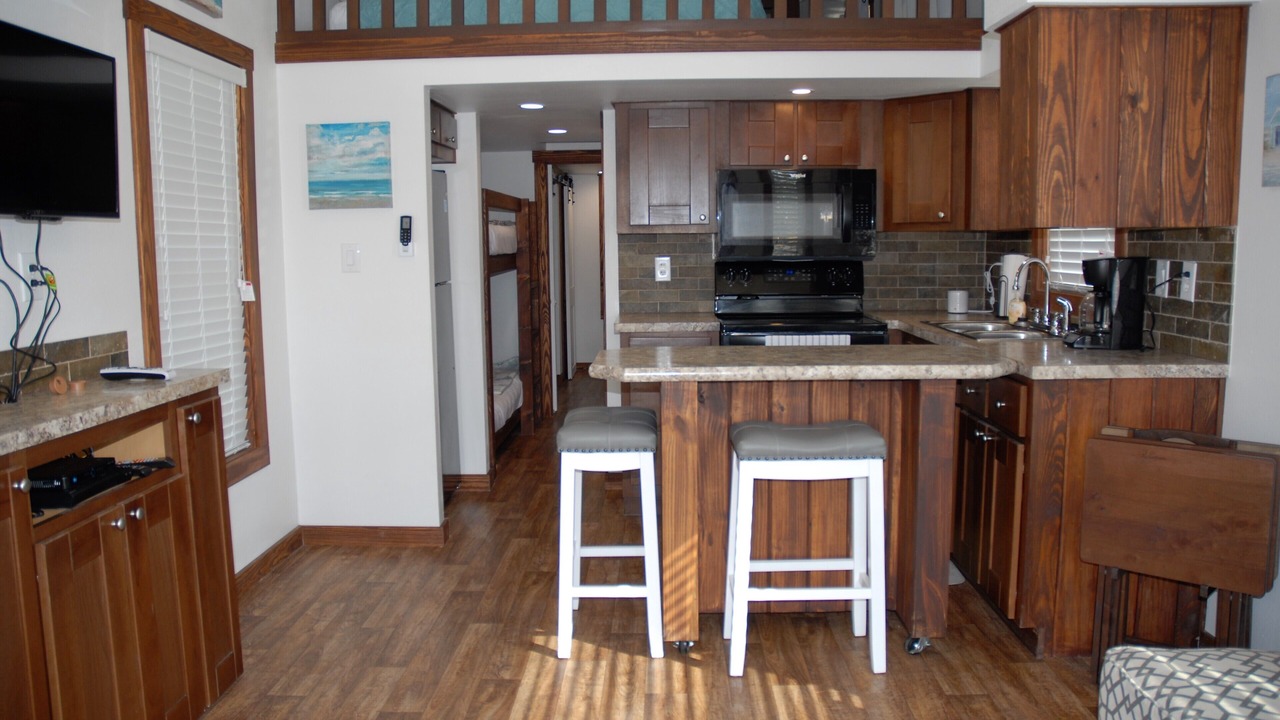 Photo of Kitchen in City-by-the Sea