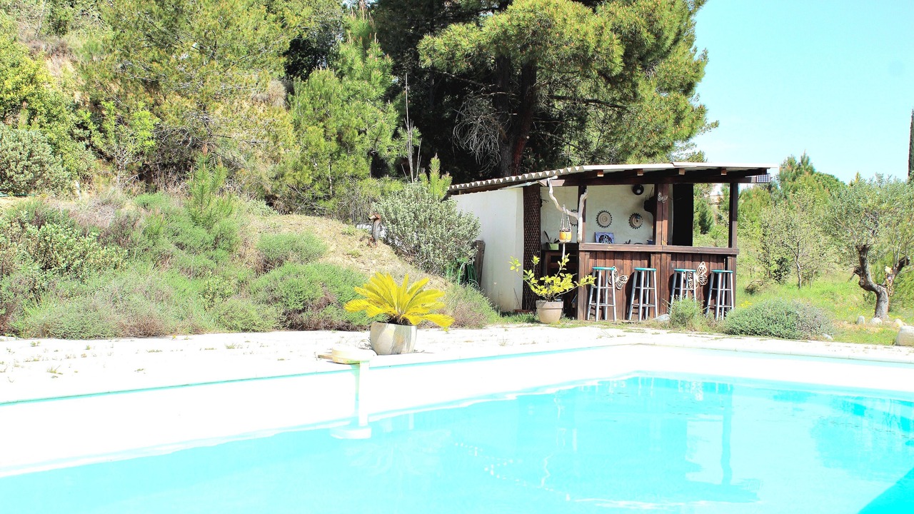 Photo of Outdoor in Saint-Julien-de-Peyrolas