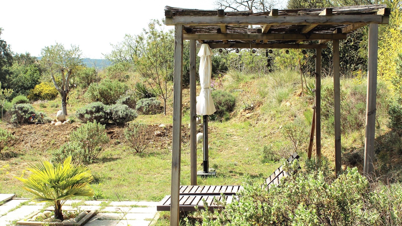 Photo of Outdoor in Saint-Julien-de-Peyrolas
