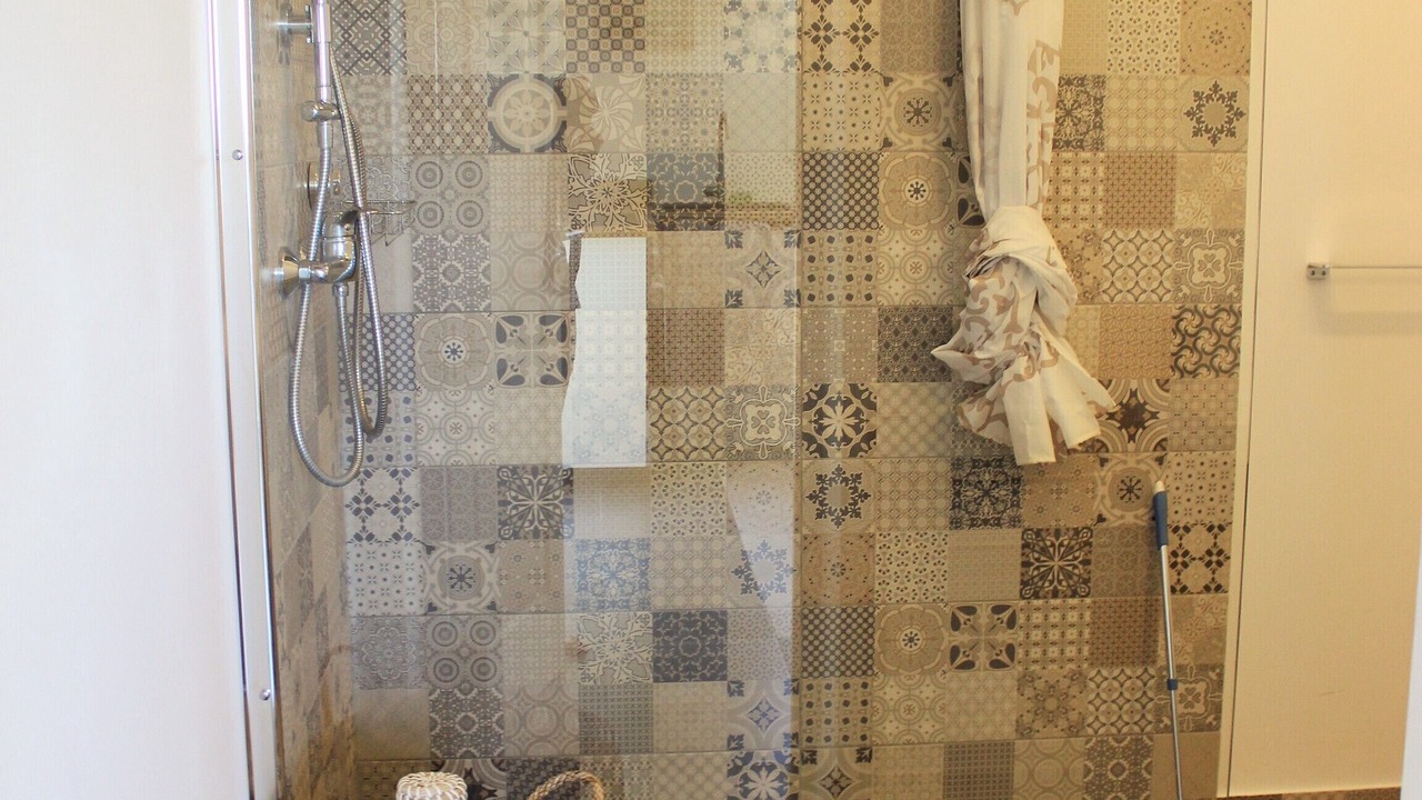 Photo of Bathroom in Saint-Julien-de-Peyrolas