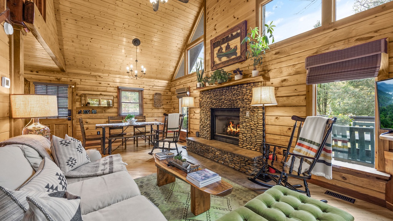 Photo of Livingroom in Sevierville