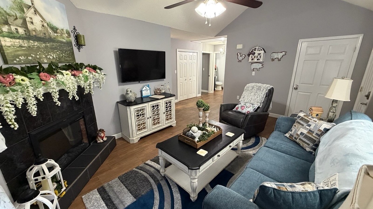 Photo of Livingroom in Pigeon Forge