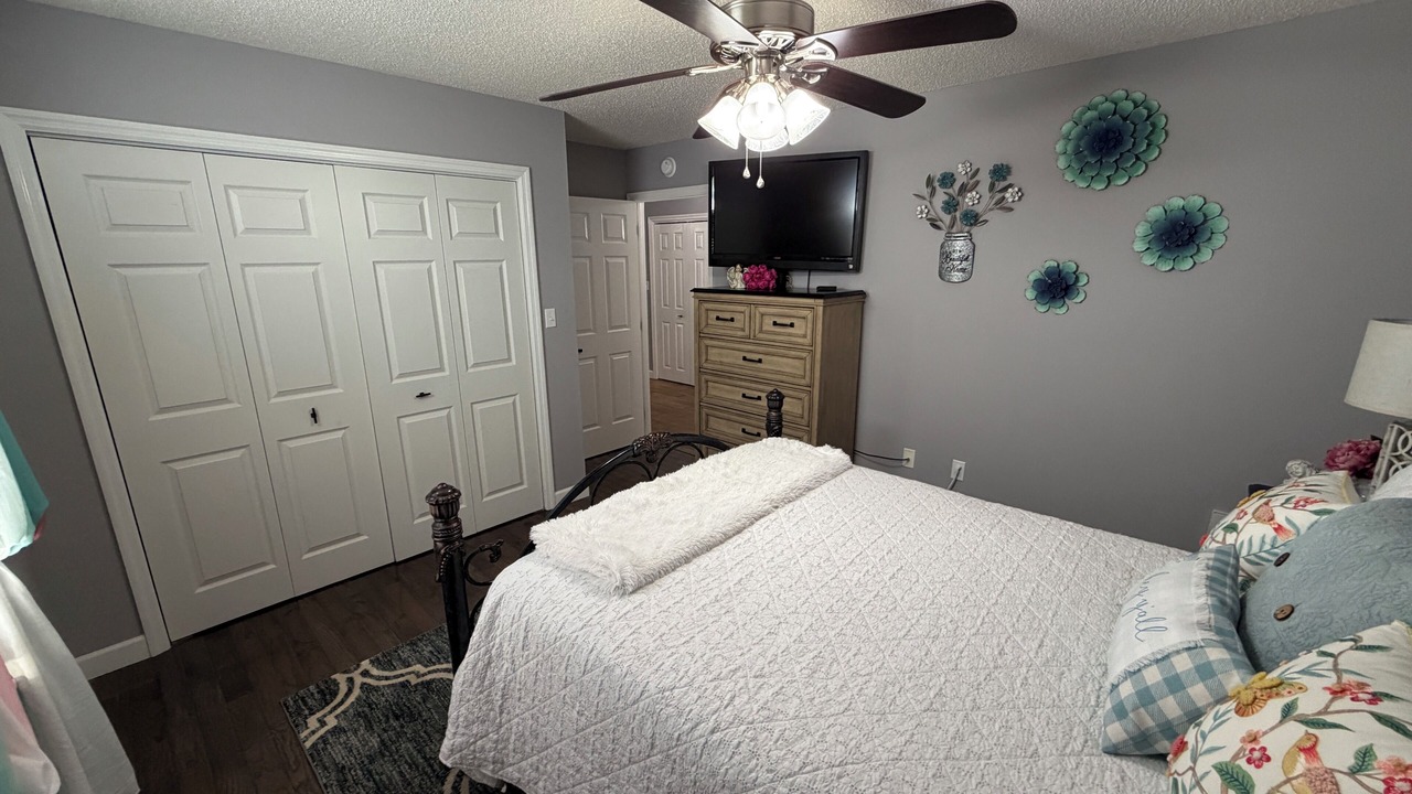 Photo of Bedroom in Pigeon Forge