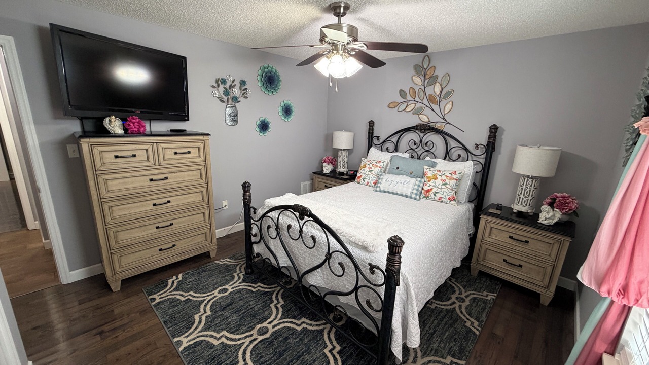 Photo of Bedroom in Pigeon Forge