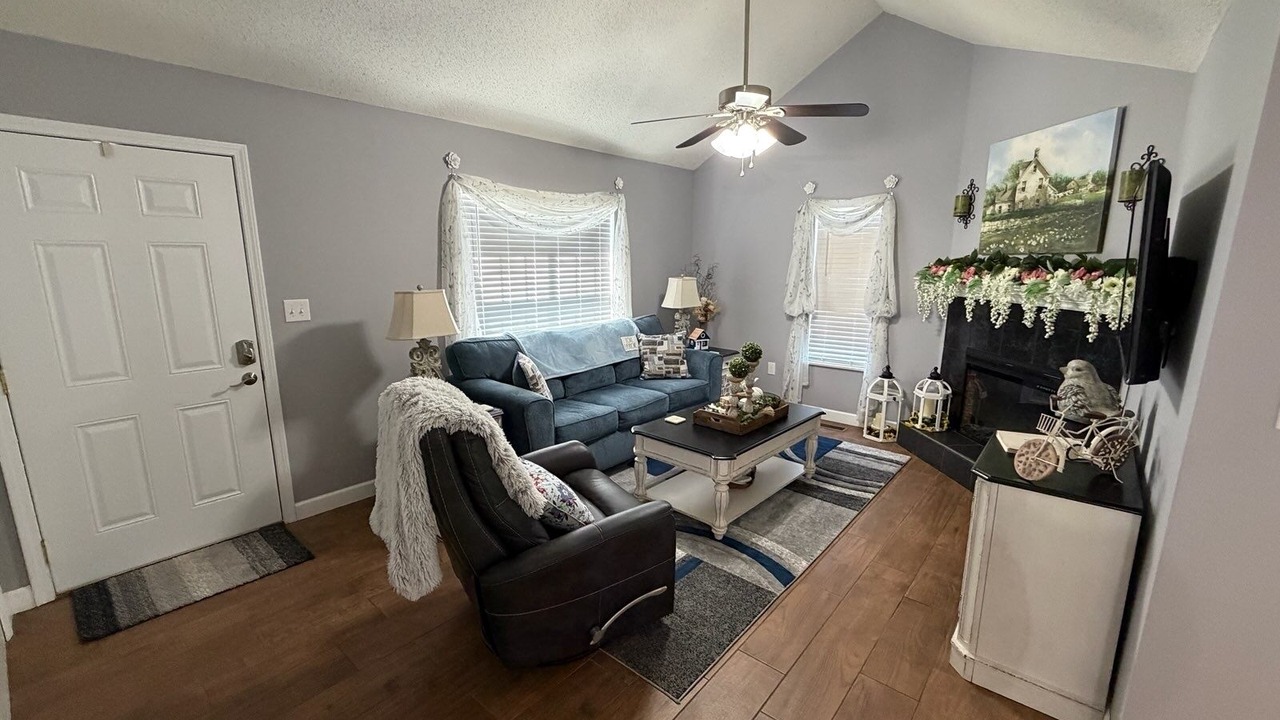 Photo of Livingroom in Pigeon Forge