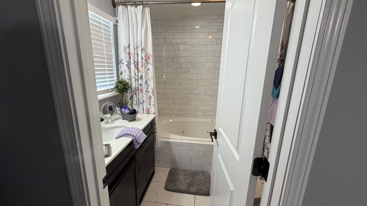 Photo of Bathroom in Pigeon Forge